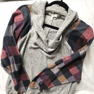 Maurice's cowl neck tunic, 3X, grey and plaid